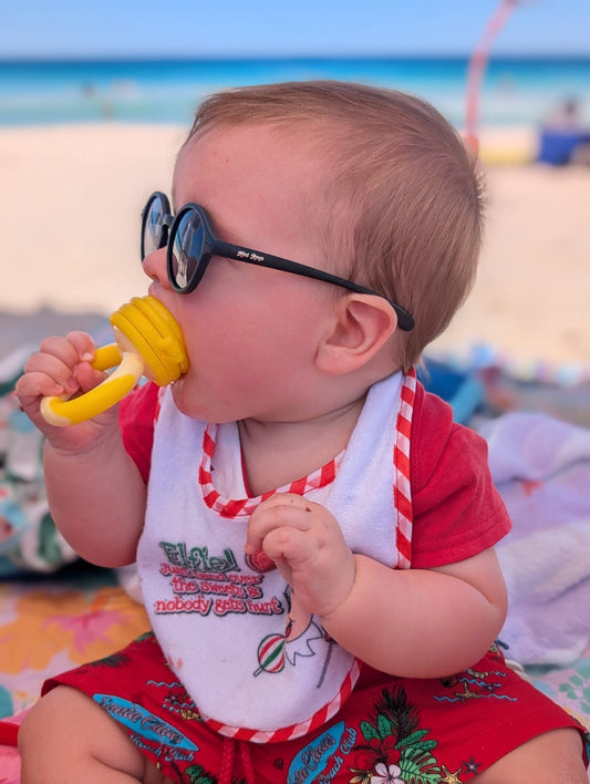 Black Mini Rays Sunglasses