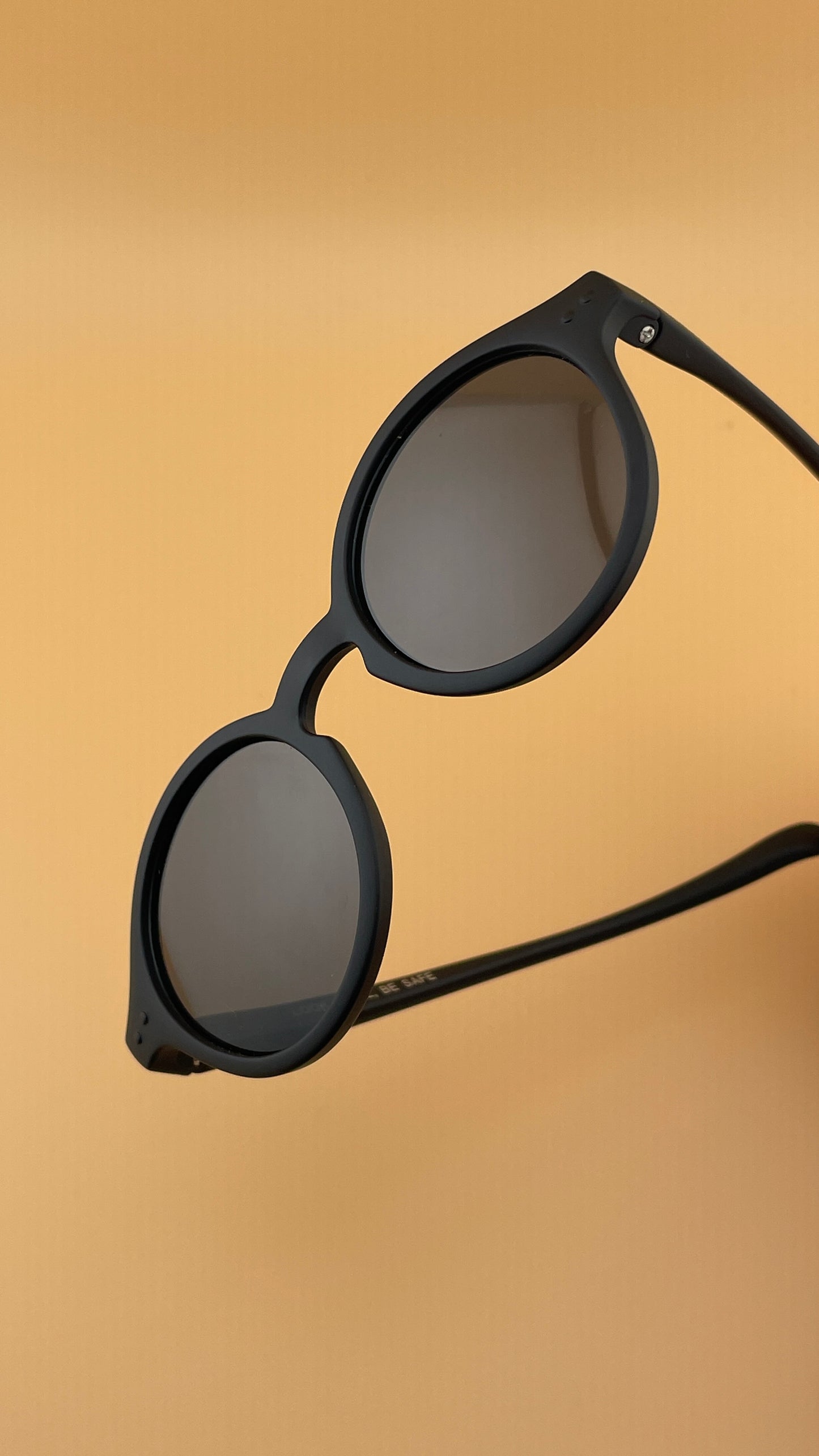 Black Mini Rays ~ Baby Sunglasses (0–3 Years)